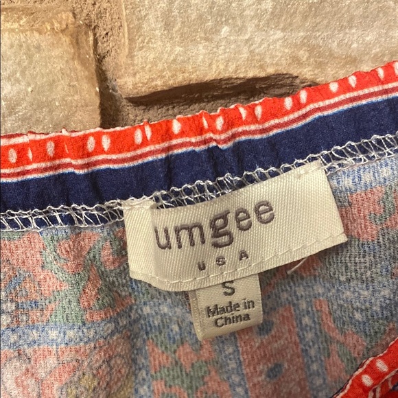 Umgee Floral Navy Off-Shoulder Top Size S - Picture 5 of 8